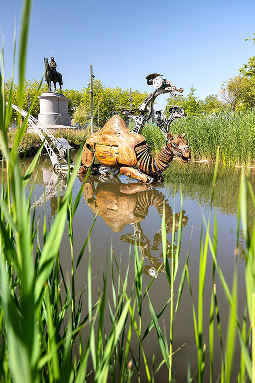 Dromadaire mécanique des Animaux de la Place Napoléon à La Roche-sur-Yon